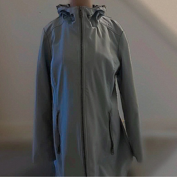 Calvin Klein Jacket 🧥 - Picture 3 of 5